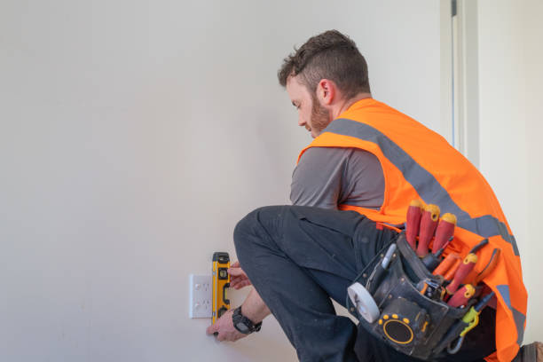 Best Licensed Electrician  in Chualar, CA